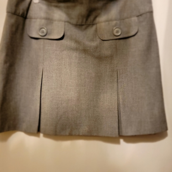 OLD NAVY Mini Skirt with Pleats, Size: S( low-waist), Color: Grey. - Picture 1 of 3